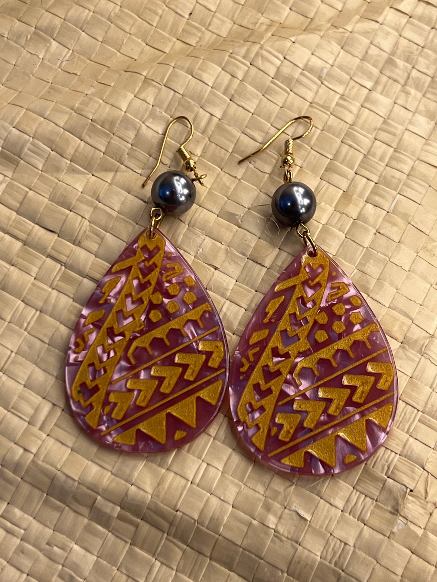 Laufiso - Tribal Acrylic Tear Drops