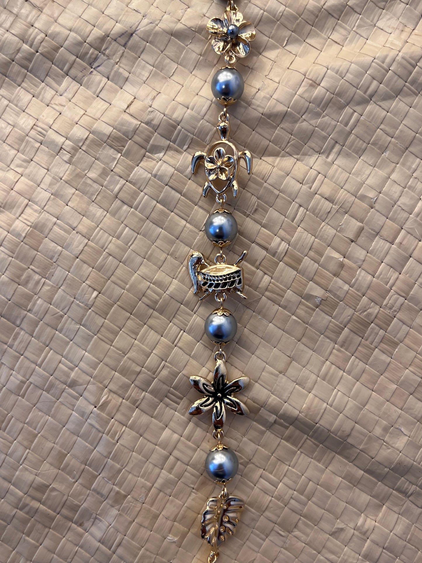 Ali’itasi - Kava bowl charm Bracelet