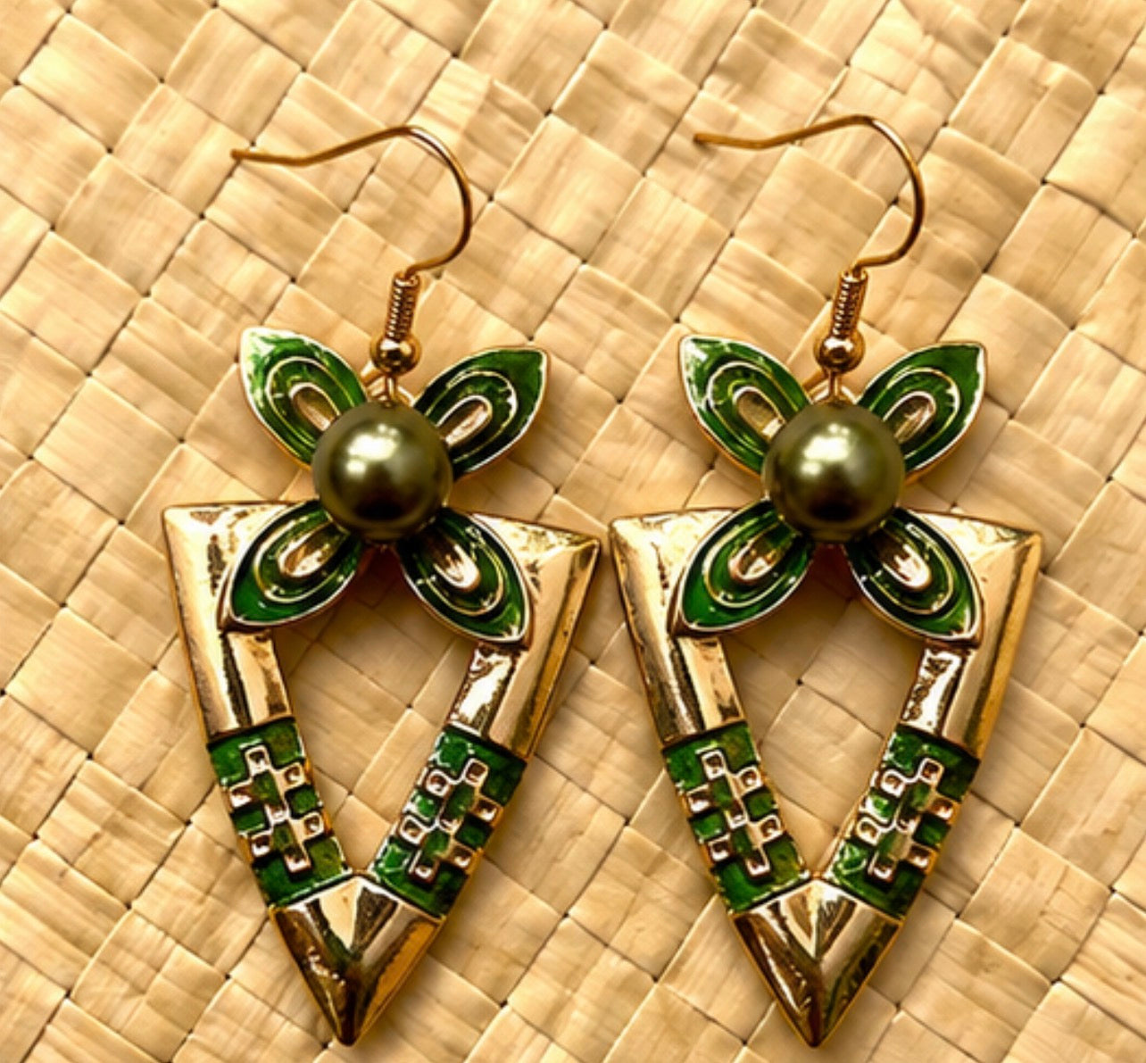 Hazel - Gold plated drops