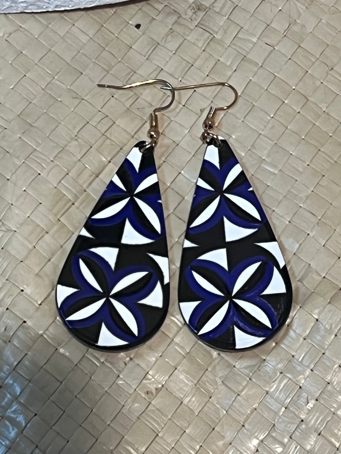 Josie - Island Drop Earrings