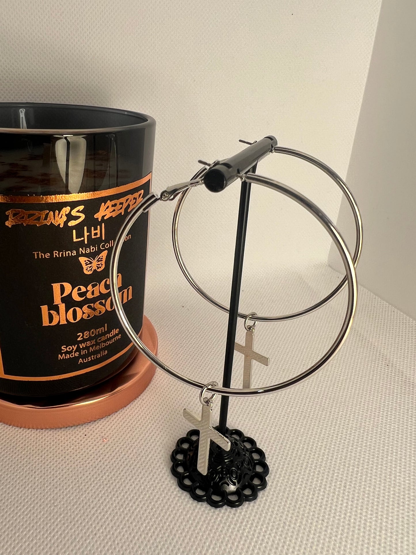 Rrina Hoops w/cross charm