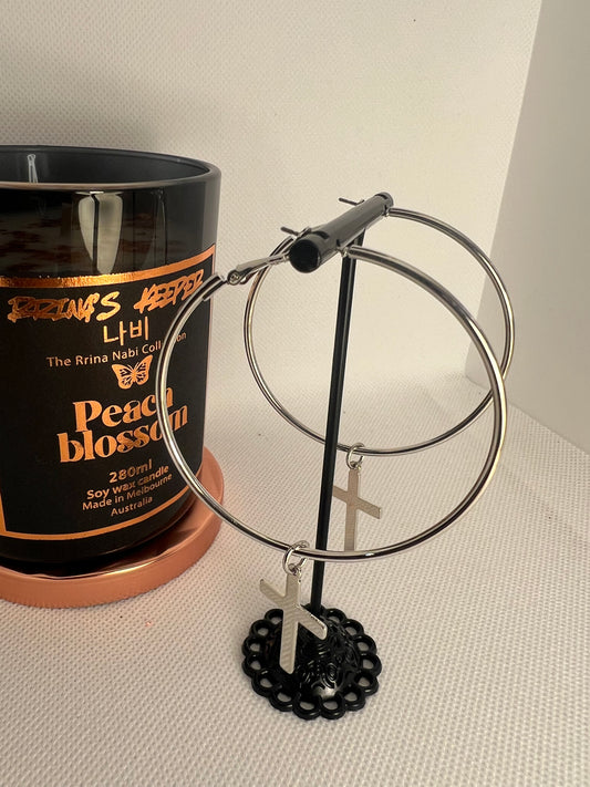 Rrina Hoops w/cross charm