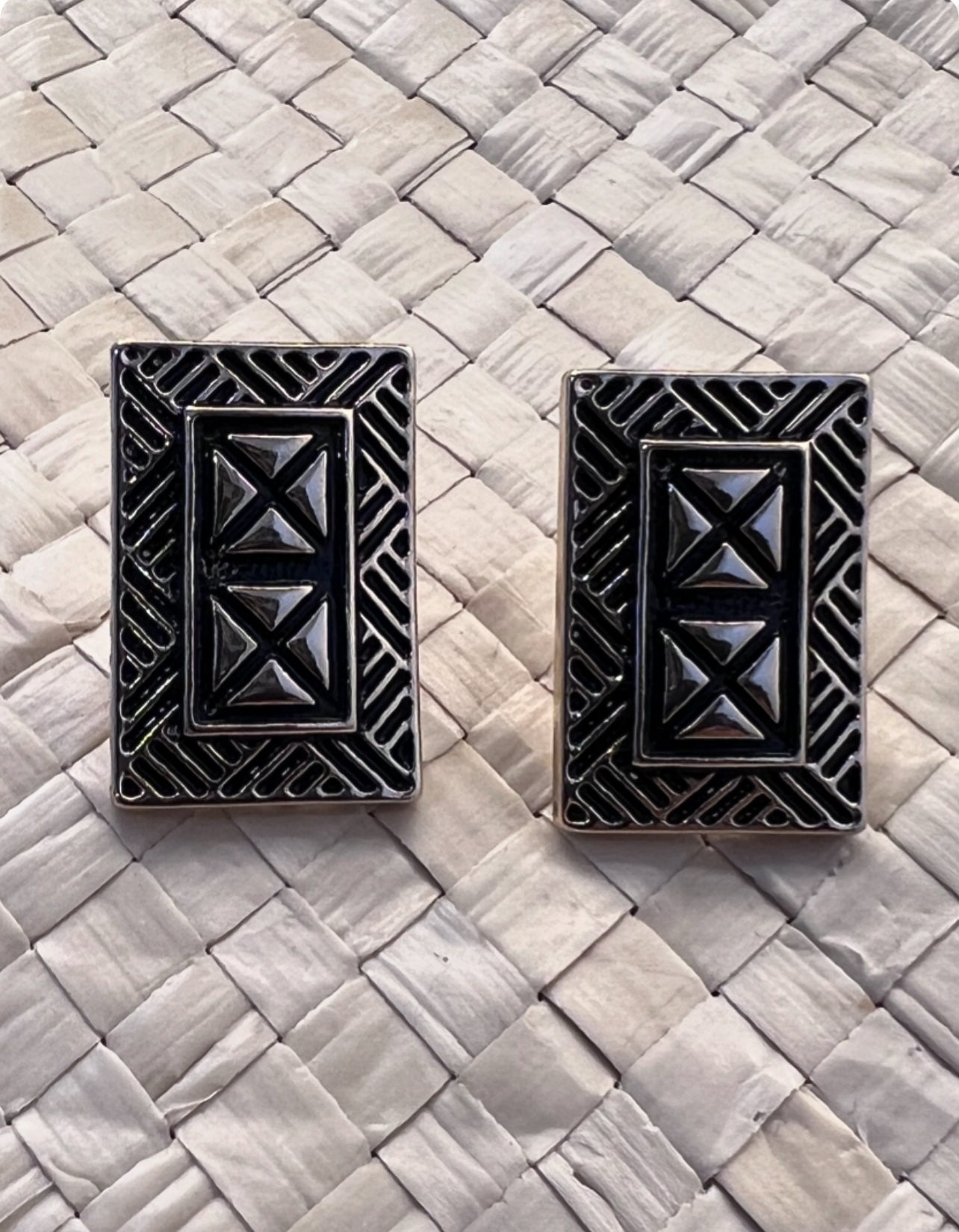 Matanofie - Tribal Studs