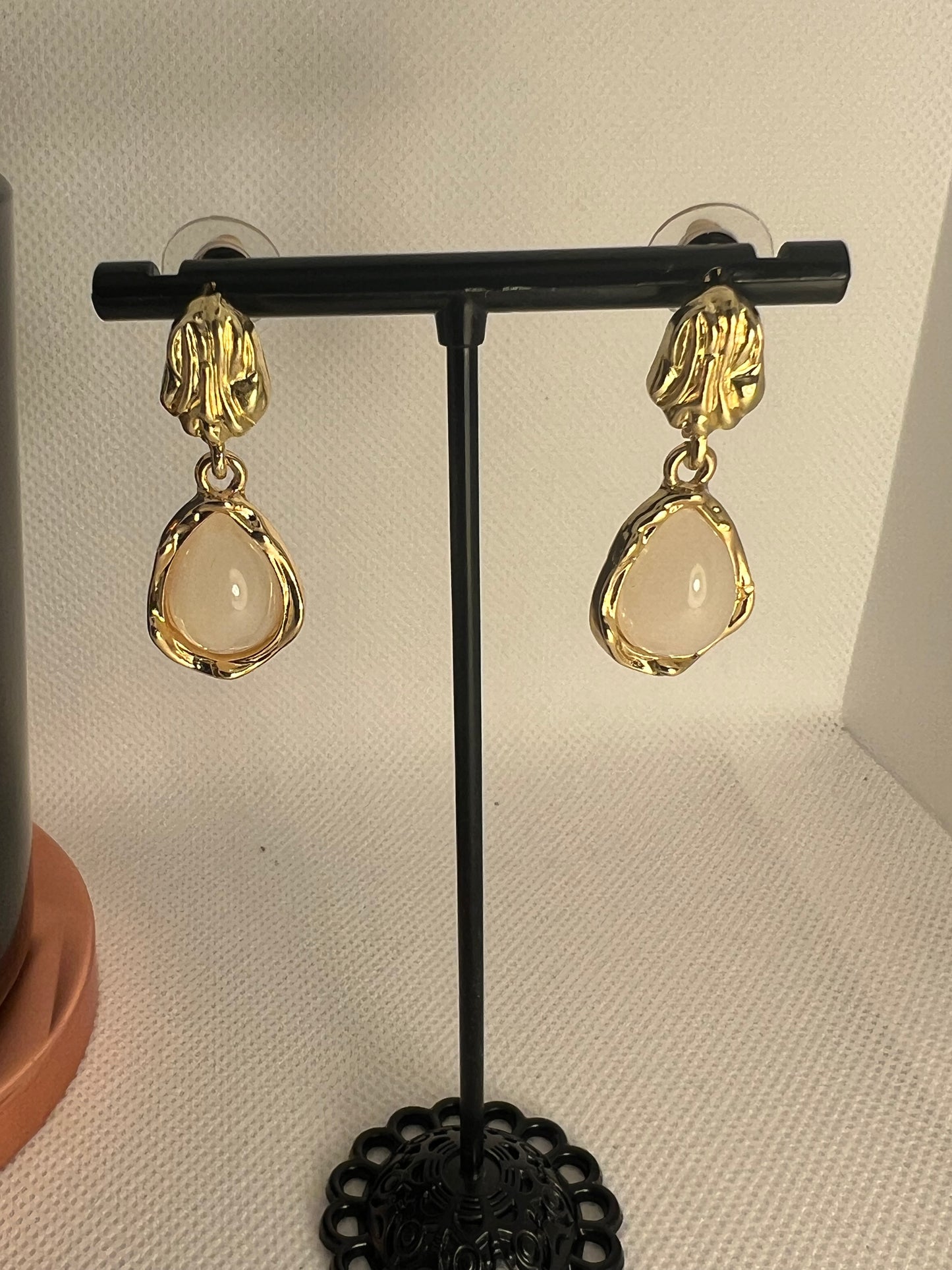 Rrina Gold plated pearl drops