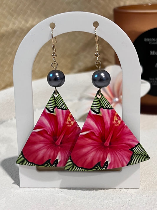 Shirley - Hibiscus Triangle Drops