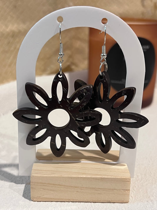 Jane - Coconut Shell Flower Drops