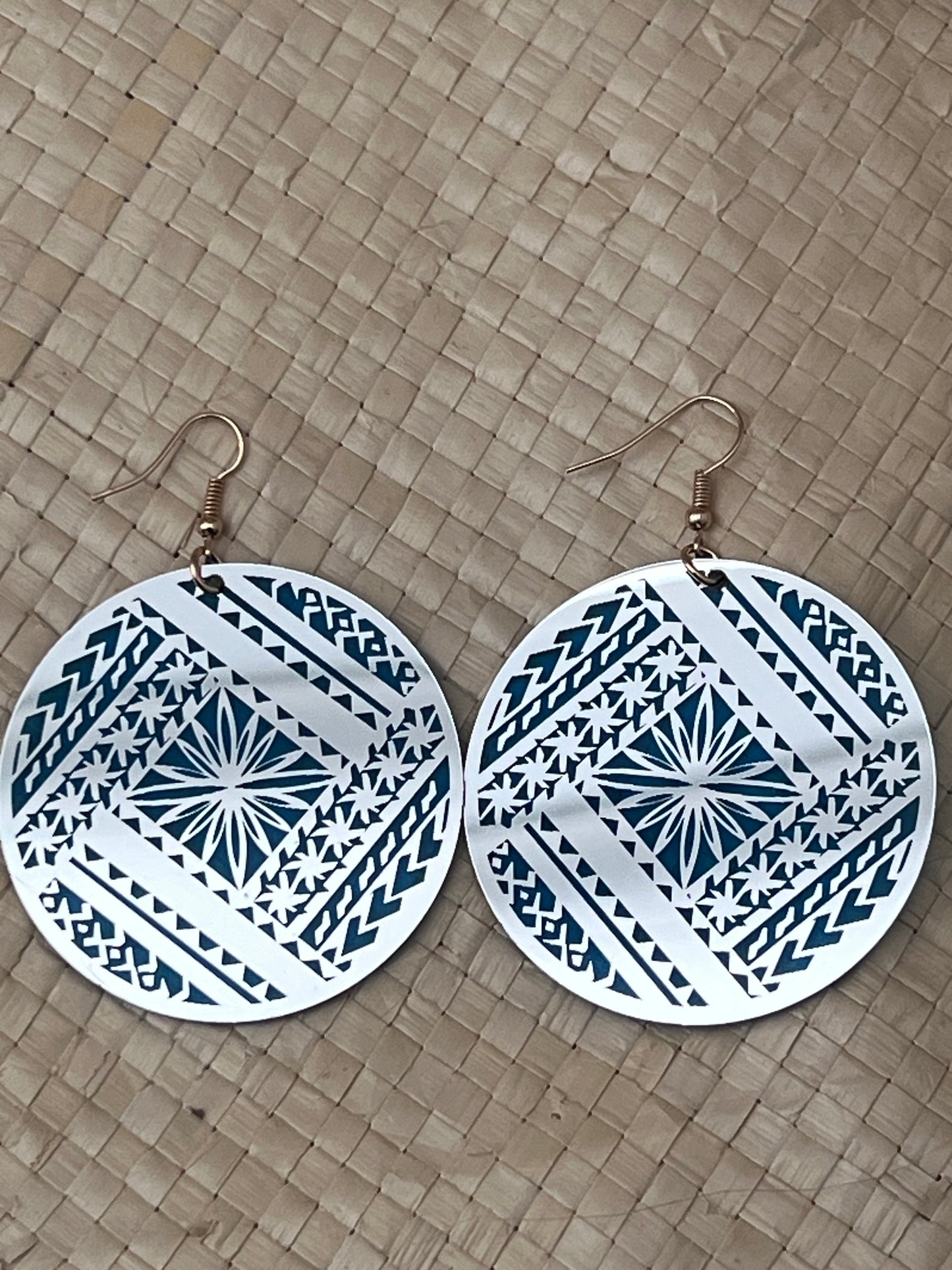 Sosefina - Coloured Tribal Drops