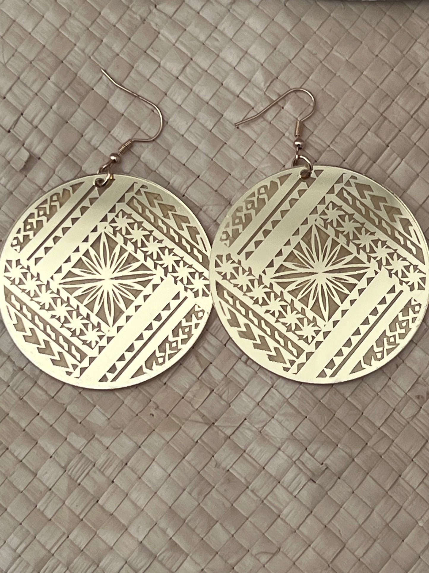 Sosefina - Coloured Tribal Drops