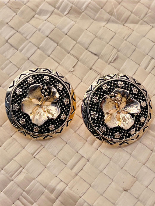 Matanofie - Round Aute Studs