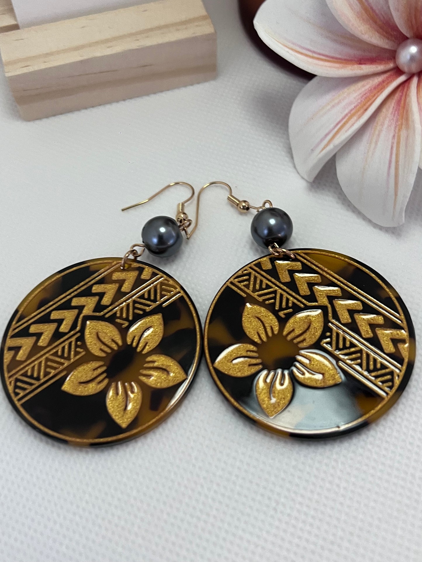 Kimy - Acrylic Tribal & Flower Drops